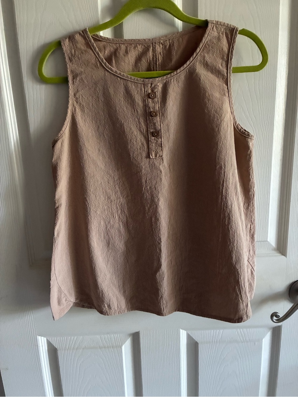 Sleeveless Linen-Blend Henley Tank Top in Beige